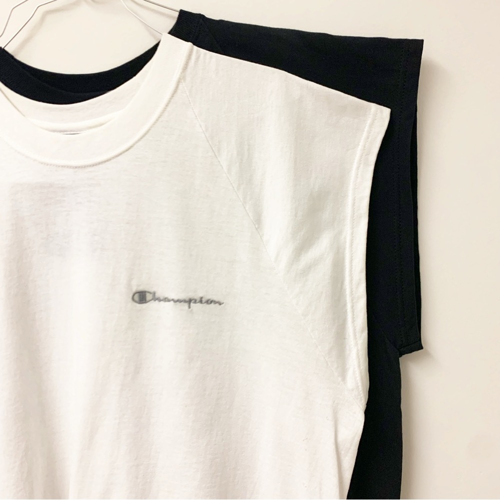 CHAMPION Men’s Large Raglan Cap Sleeve Tank Top - 2 SHIRTS!! Black & White Tanks